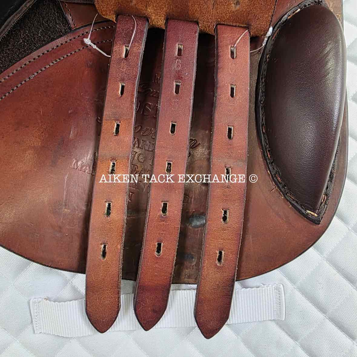 2017 County Innovation Jump Saddle, 17" Seat, Narrow Tree, Wool Flocked Panels