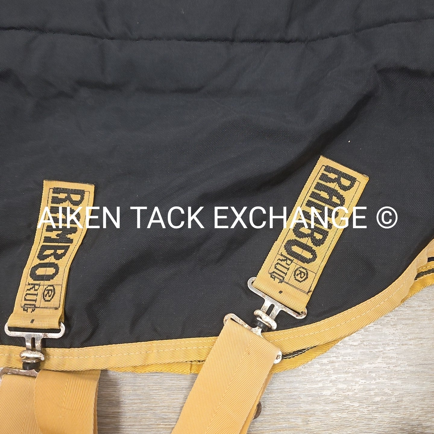 Horseware Rambo Heavy Weight Turnout Blanket with Neck Cover, 75"