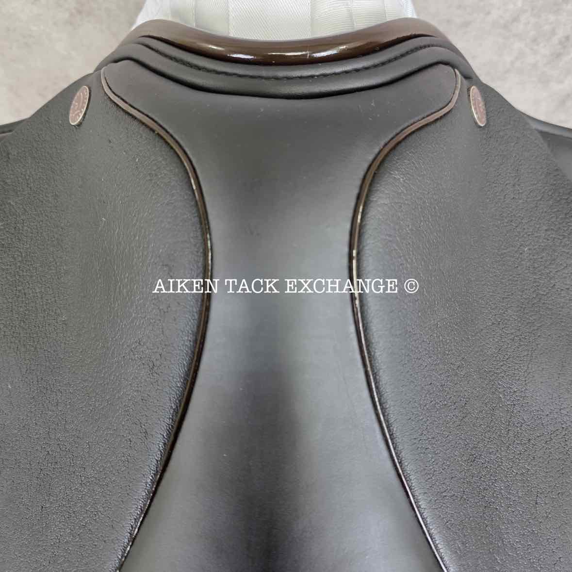 **SOLD** Dresch Phoenix Dressage Saddle, 18" Seat, Short Flap, Wide Tree, Wool Flocked Panels