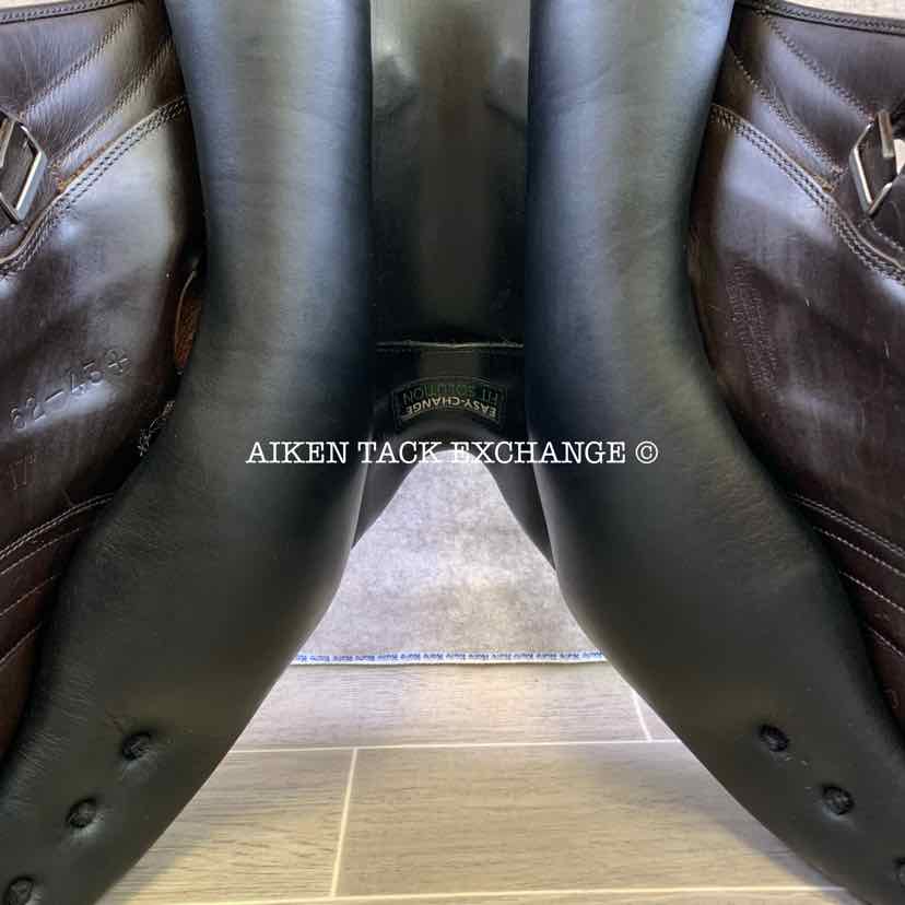 **SOLD** 2018 Bates Advanta Monoflap Jump Saddle, 17" Seat, Adjustable Changeable Gullet