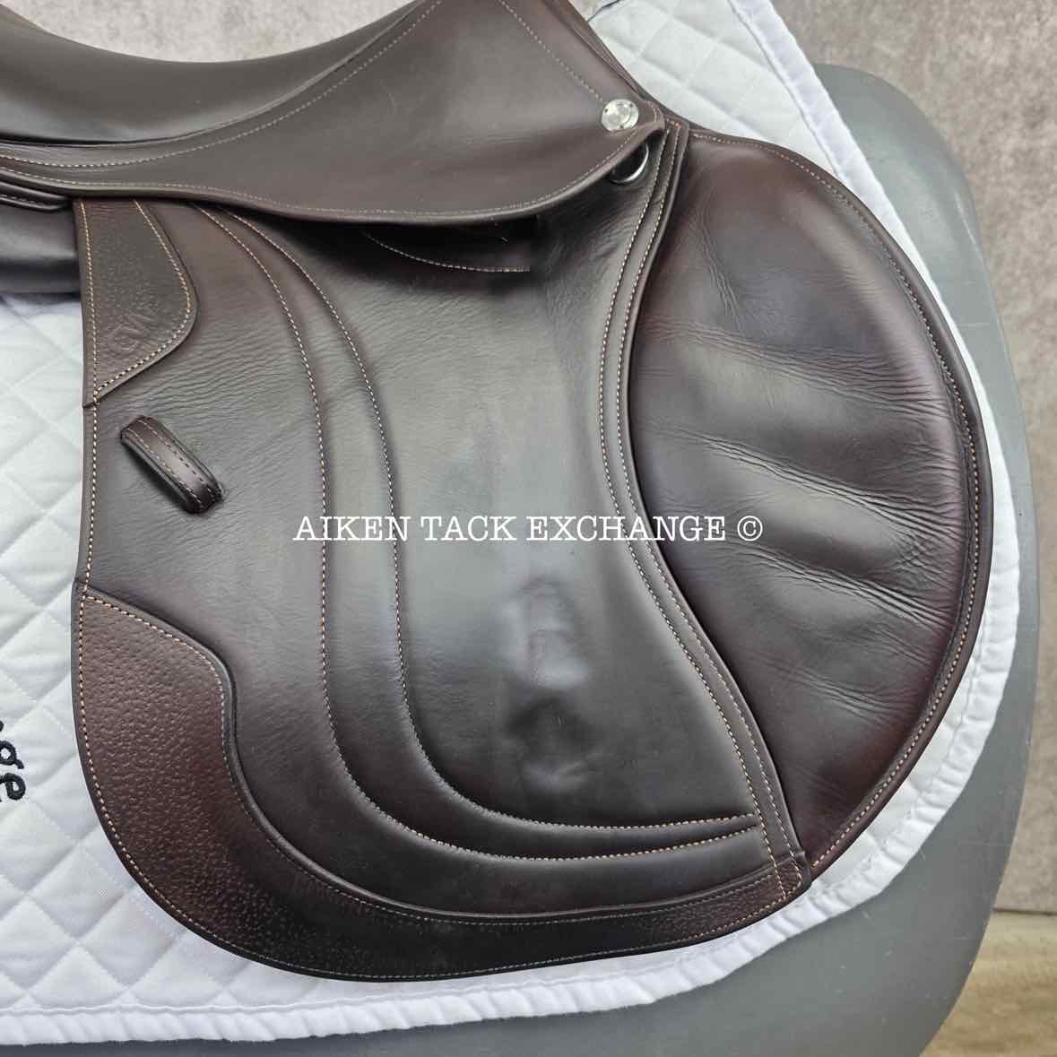 2021 CWD SE02 Close Contact Jump Saddle, 18" Seat, 3C Flap, Medium Tree, Foam Panels, Full Buffalo Leather