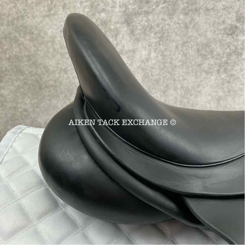 **SOLD** 2007 Lovatt & Ricketts Berkeley Dressage Saddle, 17" Seat, Short Flap, Wide Tree, Wool Flocked Panels