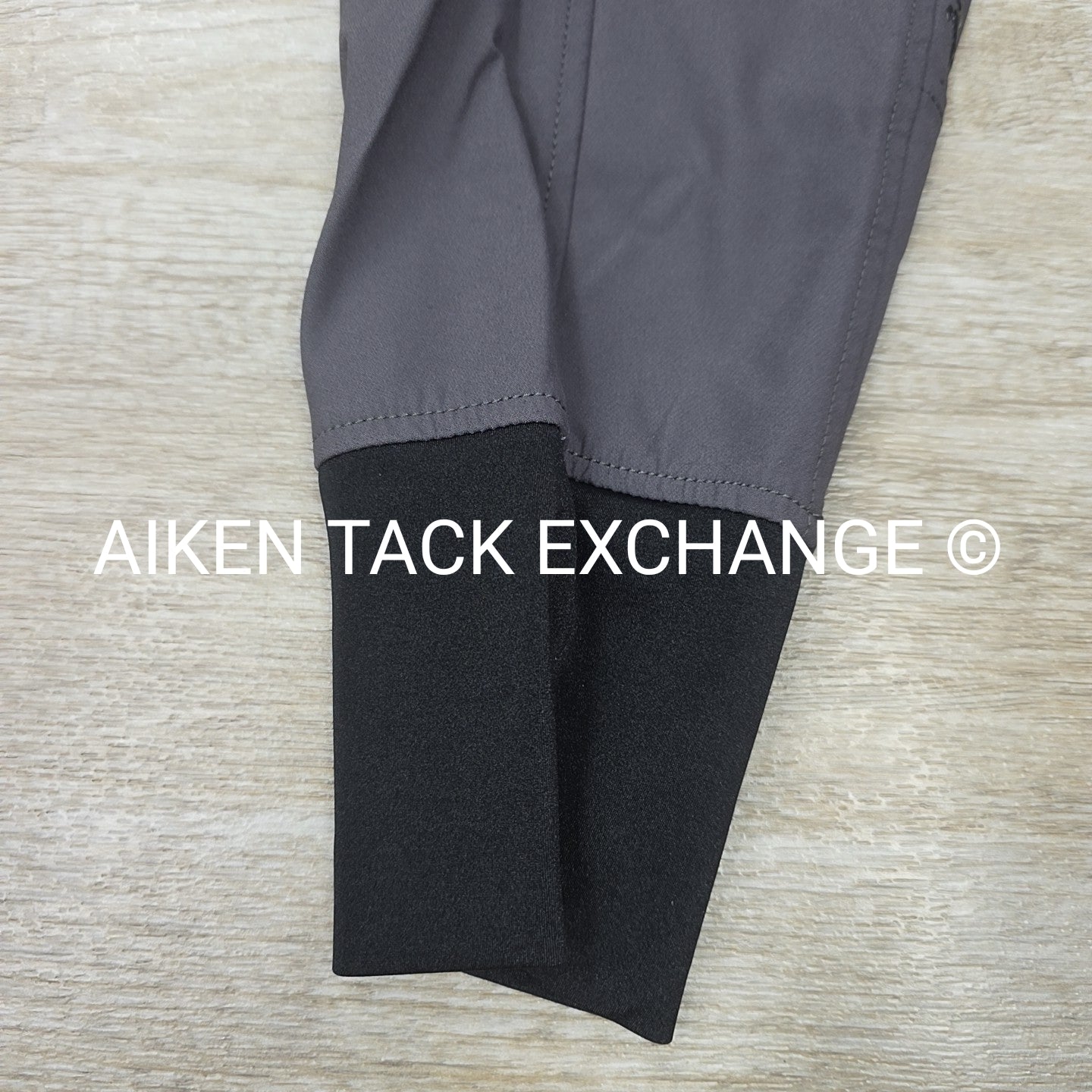 Huntington Equestrian Silicone Grip Full Seat Breeches, Size 16 (US 32)