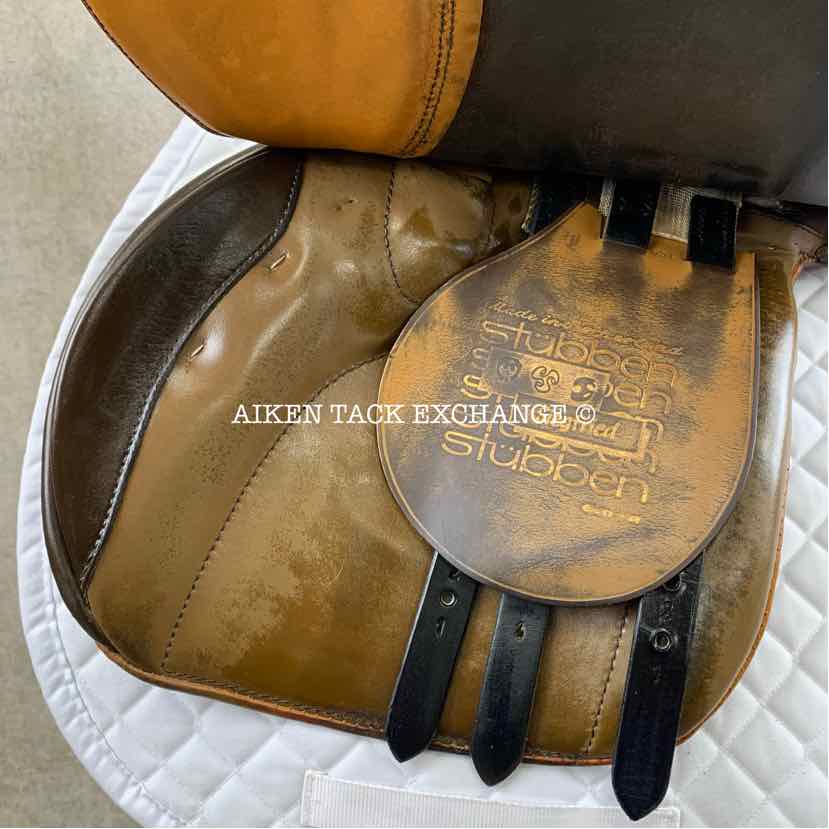**SOLD** Stubben Siegfried Extra All Purpose Jump Saddle, 19" Seat, 31 cm Tree - Medium Wide/Wide, Wool Flocked Panels