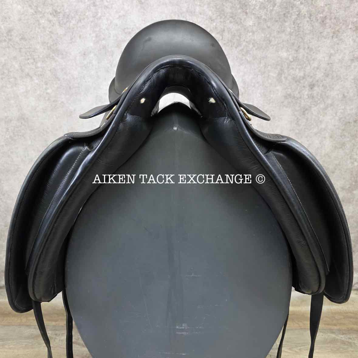 Cliff Barnsby Luxus Dressage Saddle, 17.5" Seat, Medium Tree, Wool Flocked Panels