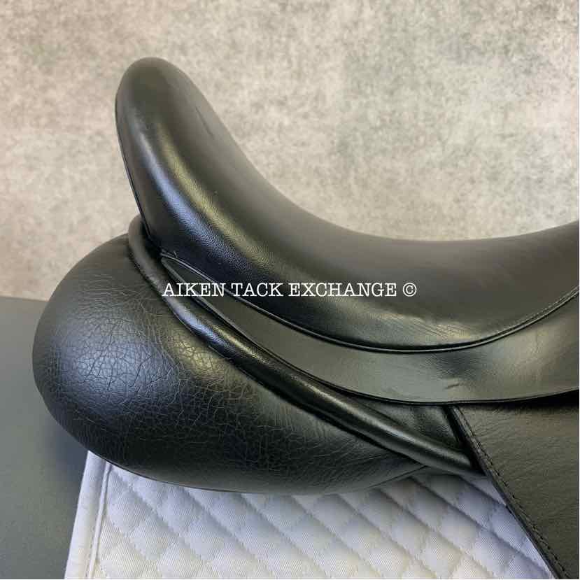 **SOLD** 2015 Custom Saddlery Signature Steffen's Advantage Monoflap Dressage Saddle, 18.5" Seat, Adjustable Tree, Wool Flocked Panels