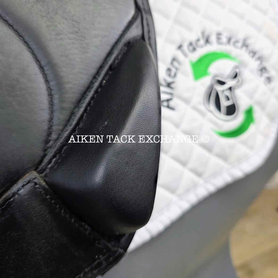 2017 Stubben Zaria Optimum Deluxe Monoflap Jump Saddle, 17.5" Seat, 28cm Tree - Medium Narrow, Wool Flocked Panels