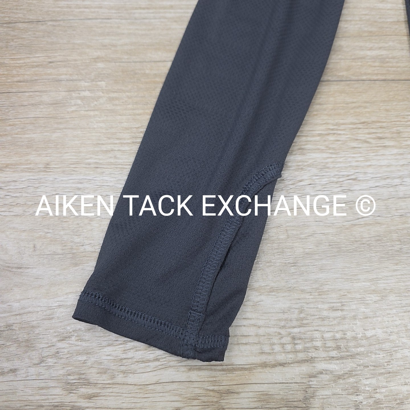 Danskin Now Long Sleeve Top, Size Medium