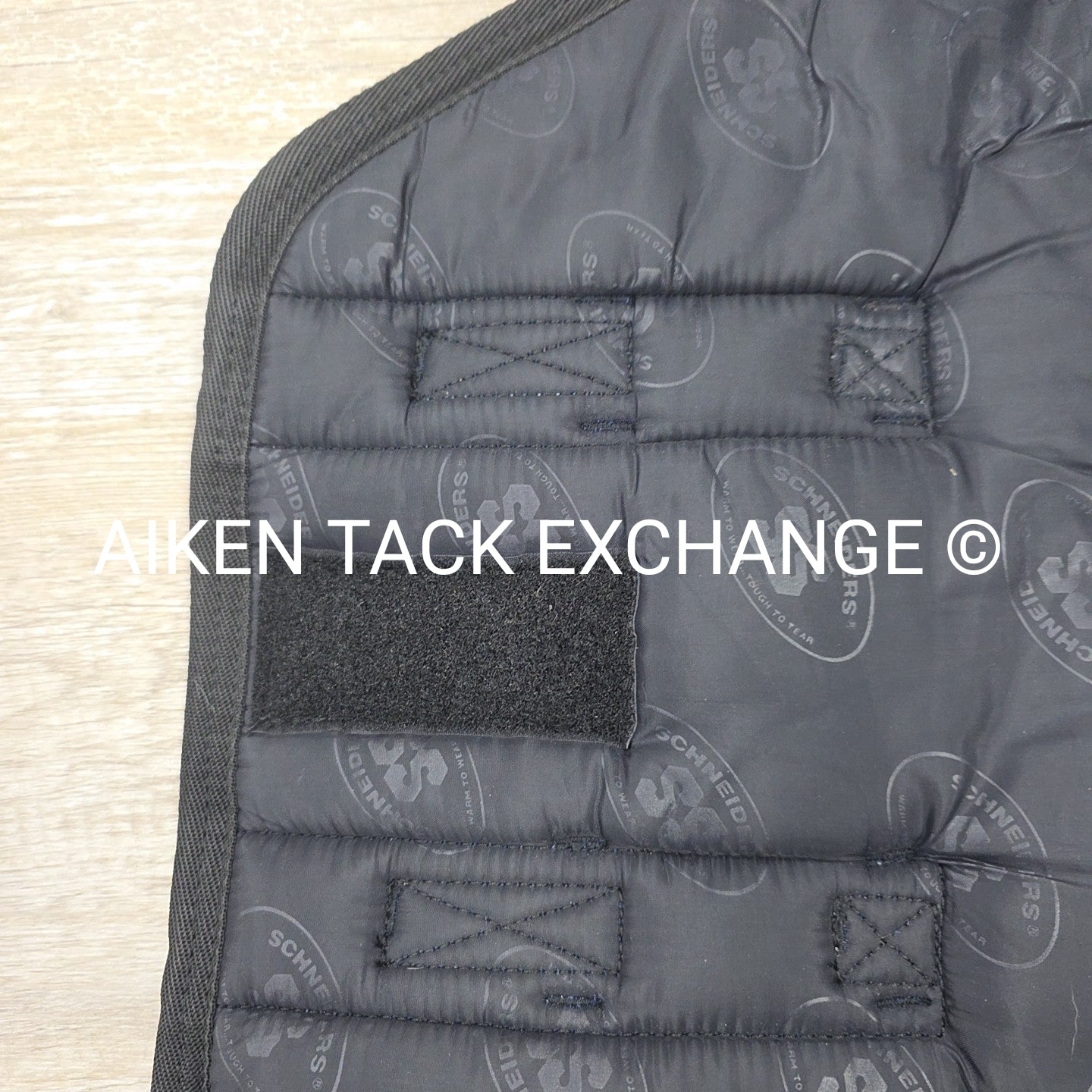 Schneiders VTEK Adjusta-Fit Heavy Weight Turnout Blanket, 84"