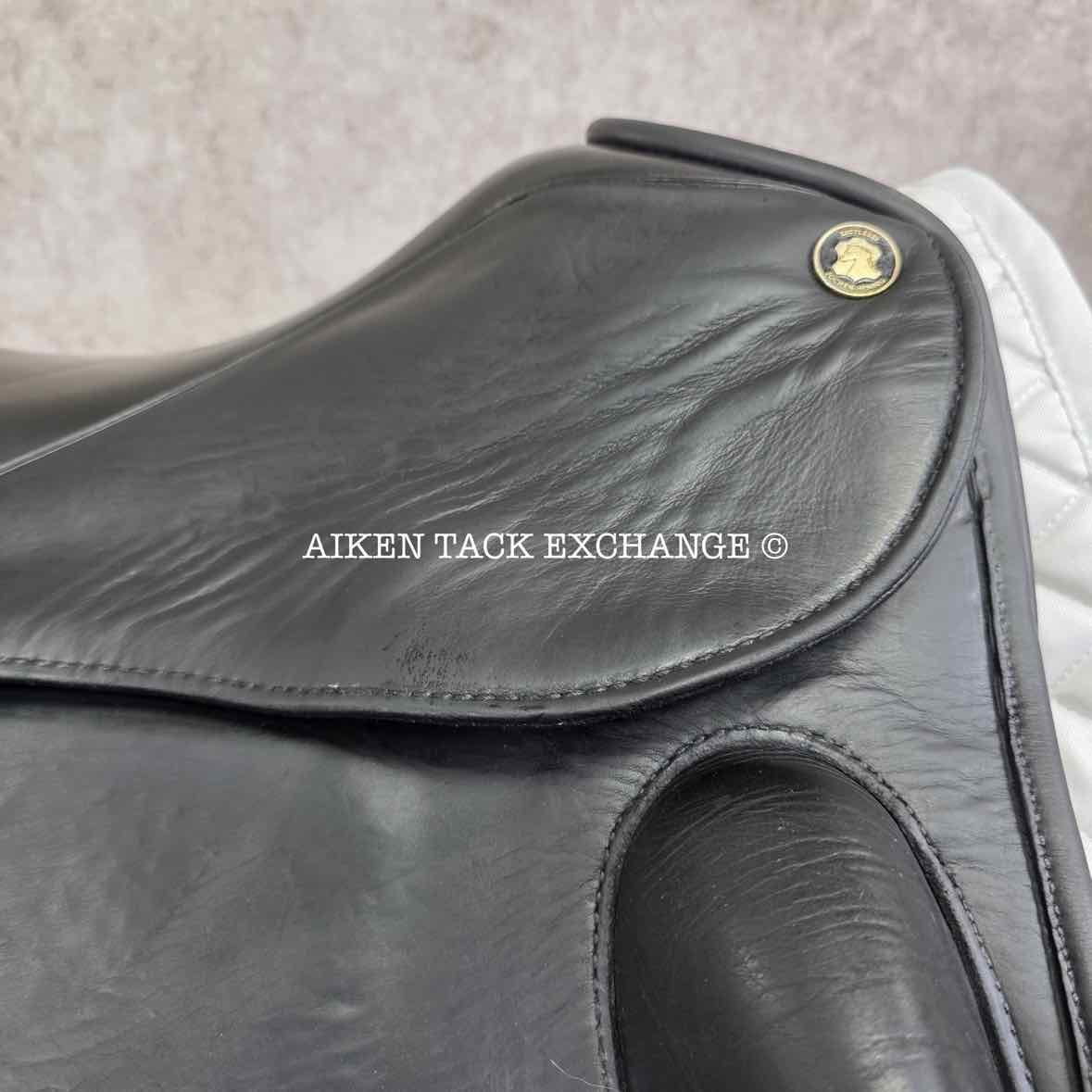 2001 Hennig Sofa Dressage Saddle, 17" Seat, Medium Tree, Wool Flocked Panels