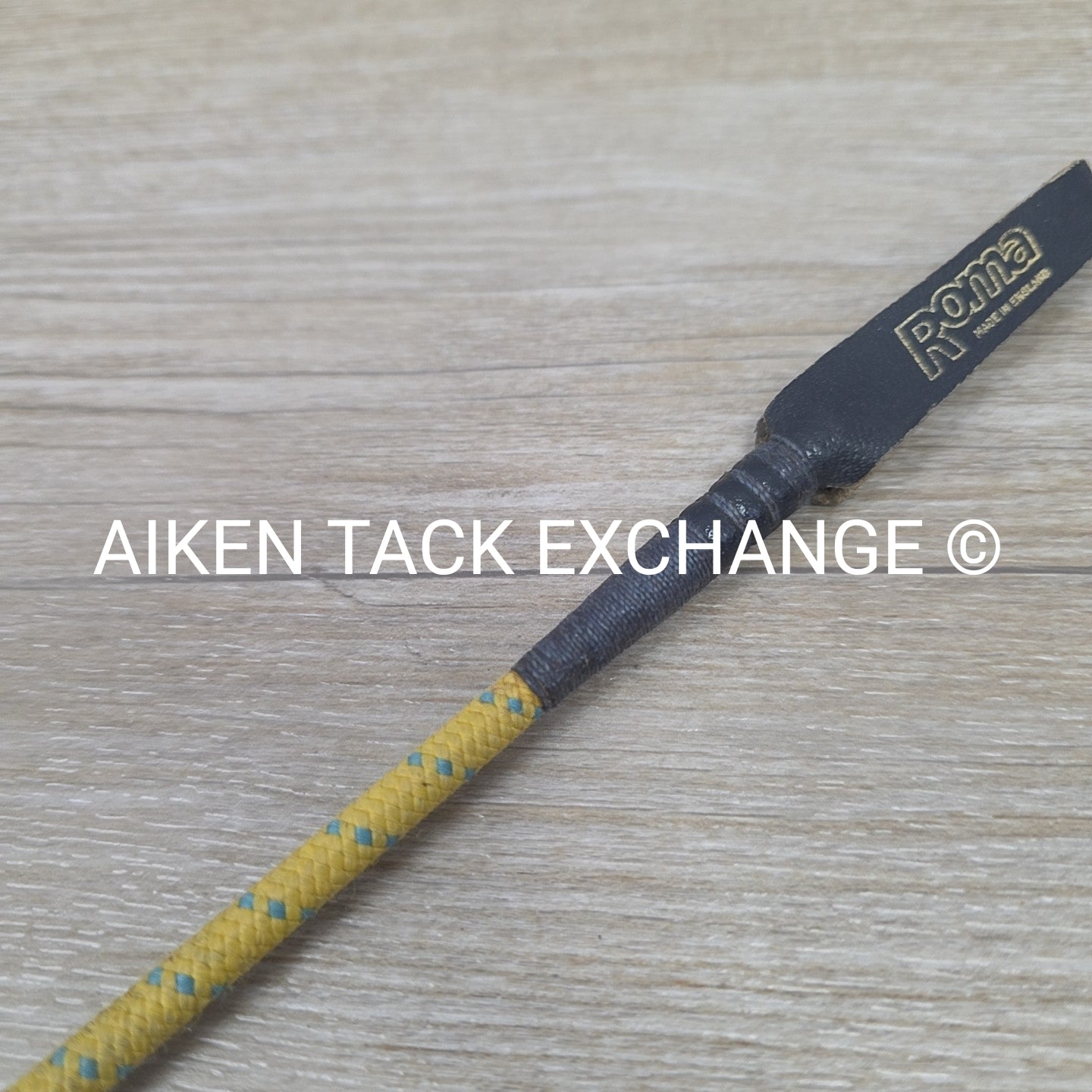 Roma Riding Crop, Yellow