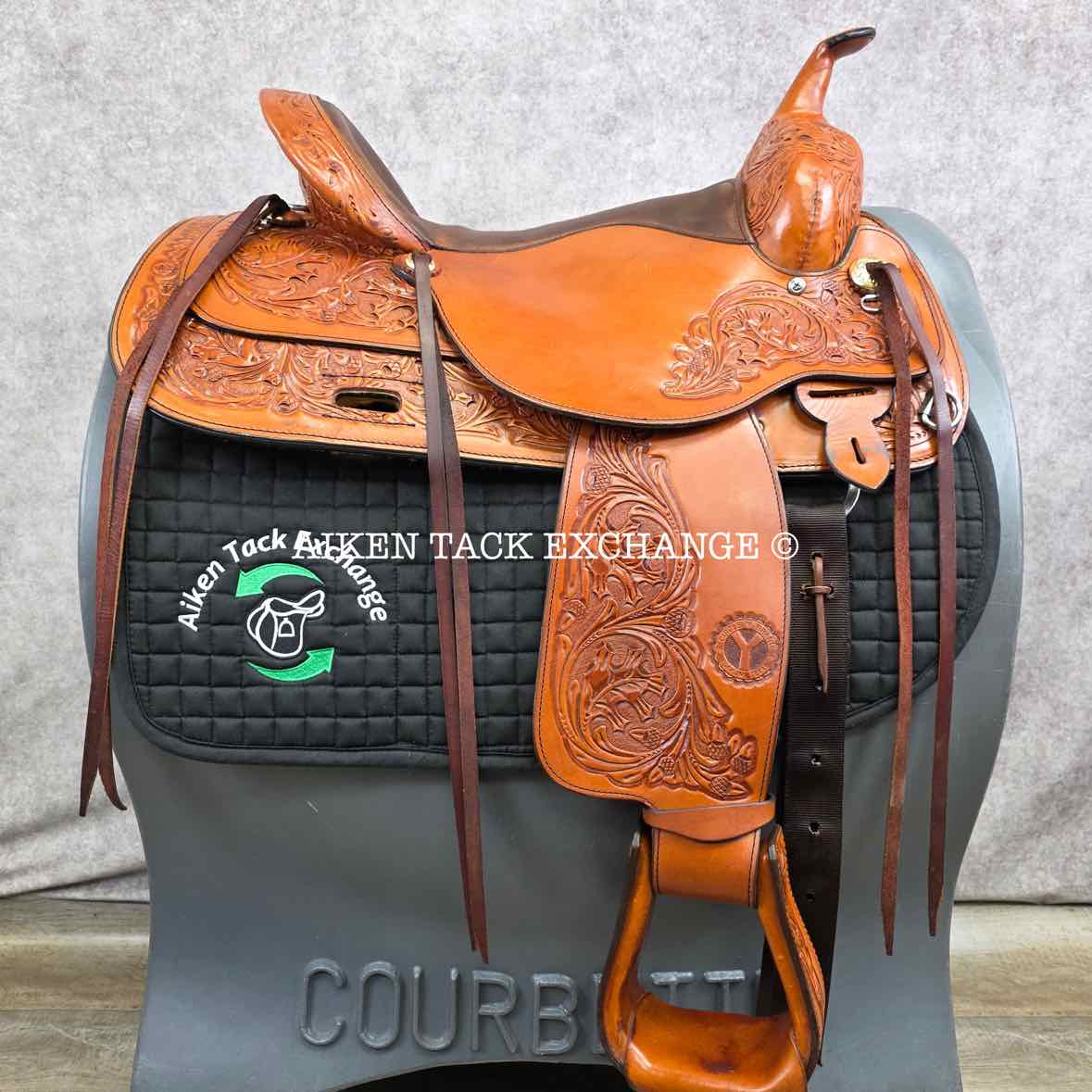 **SOLD** 2005 Circle Y 1553 Flex-Lite Park & Trail Western Saddle, 16" Seat, Regular Flex Lite Tree - Semi QH Bars