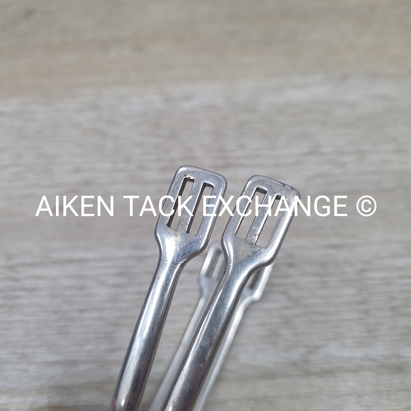 Spurs, No Spur Straps