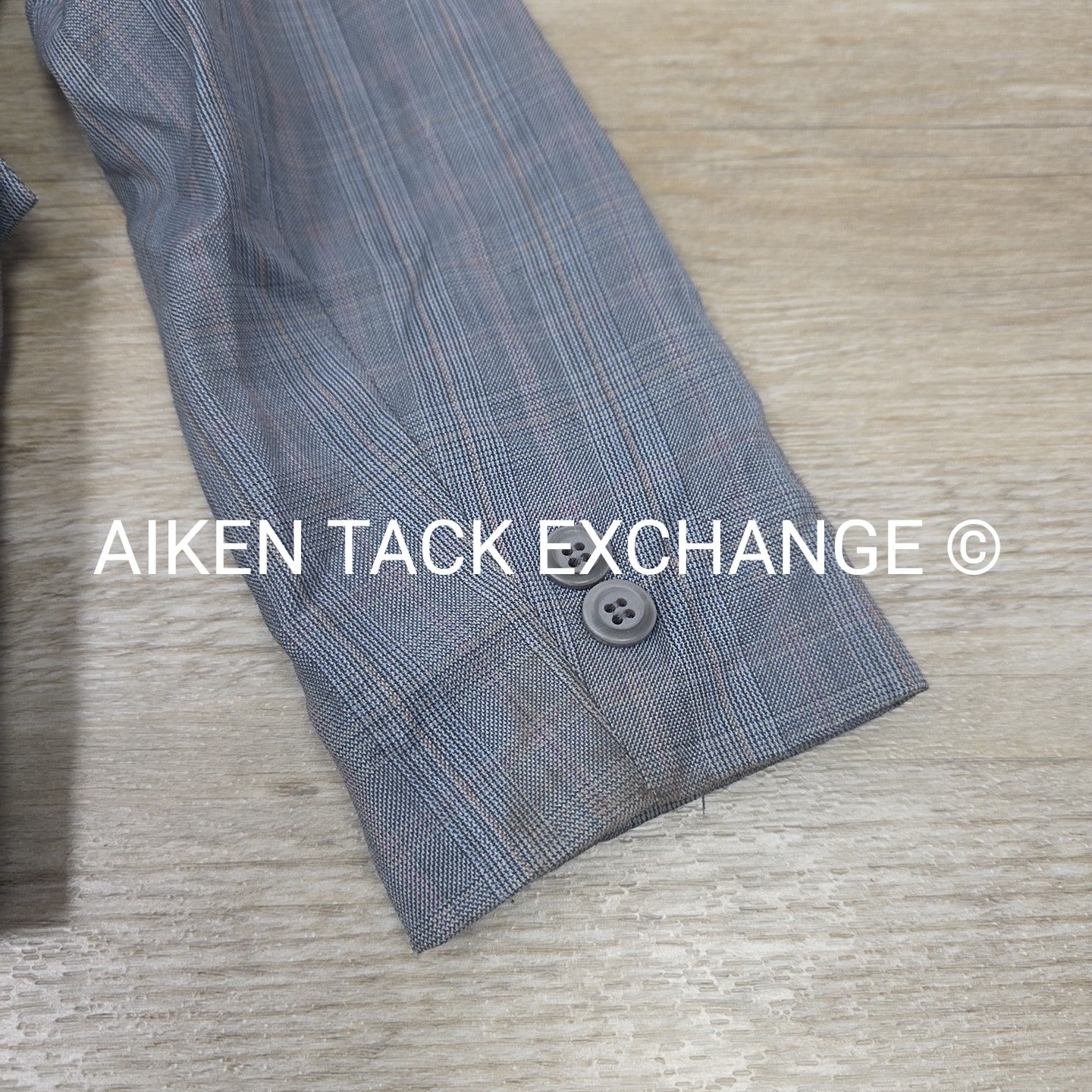 The Elite Show Coat, Size 14 R