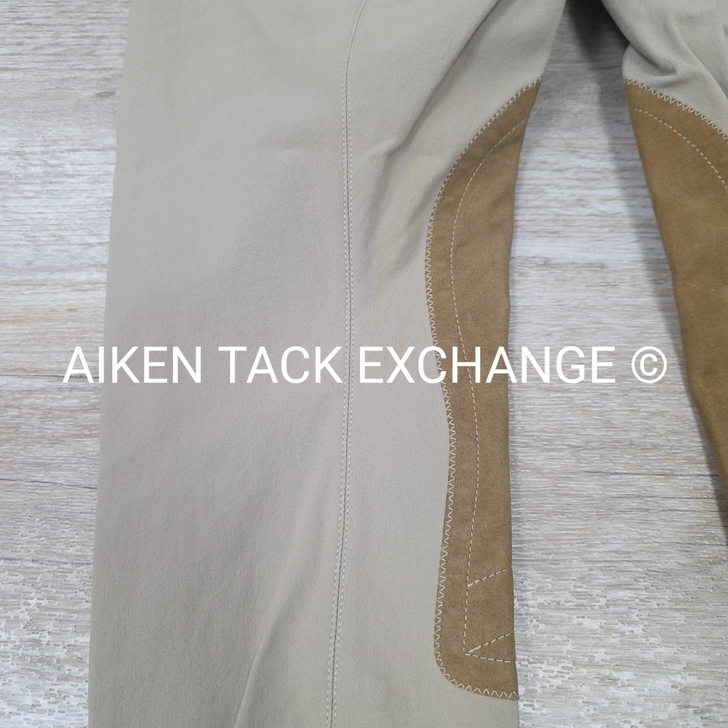 Tailored Sportsman Trophy Hunter Knee Patch Breeches, Size 28