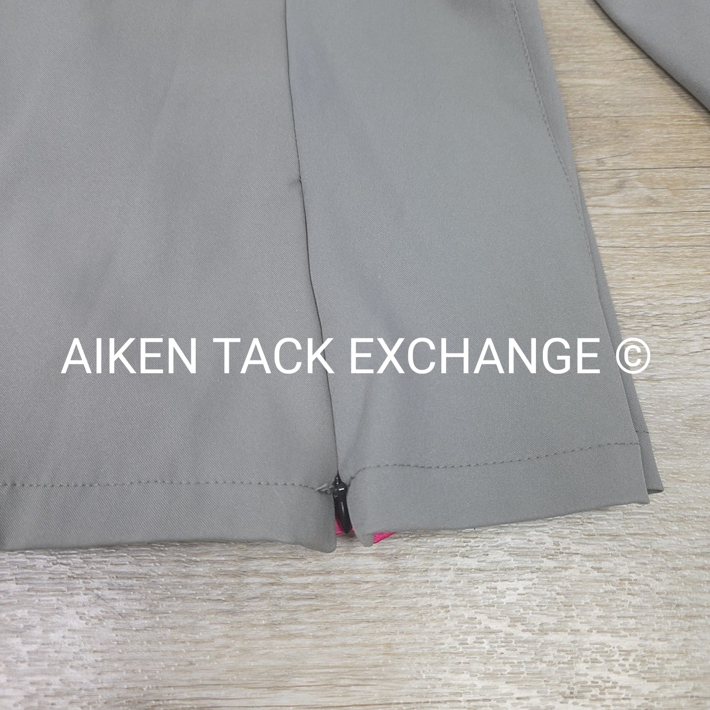 F.O.A.L Show Coat, Size Small