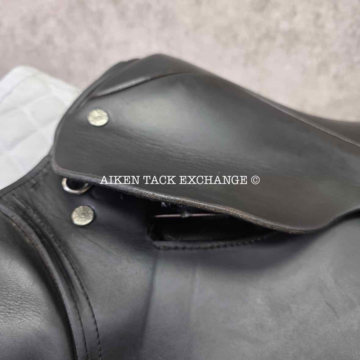 Berney Brothers All Purpose Saddle, 17.5" Seat, Medium Tree, Wool Flocked Panels