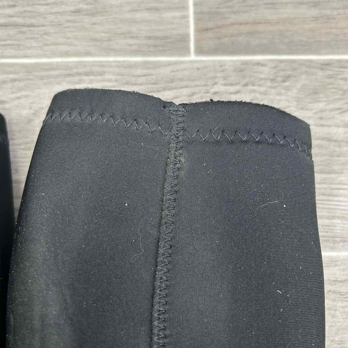 Back on Track Therapeutic Knee Boots, 1 Pair, Size Medium