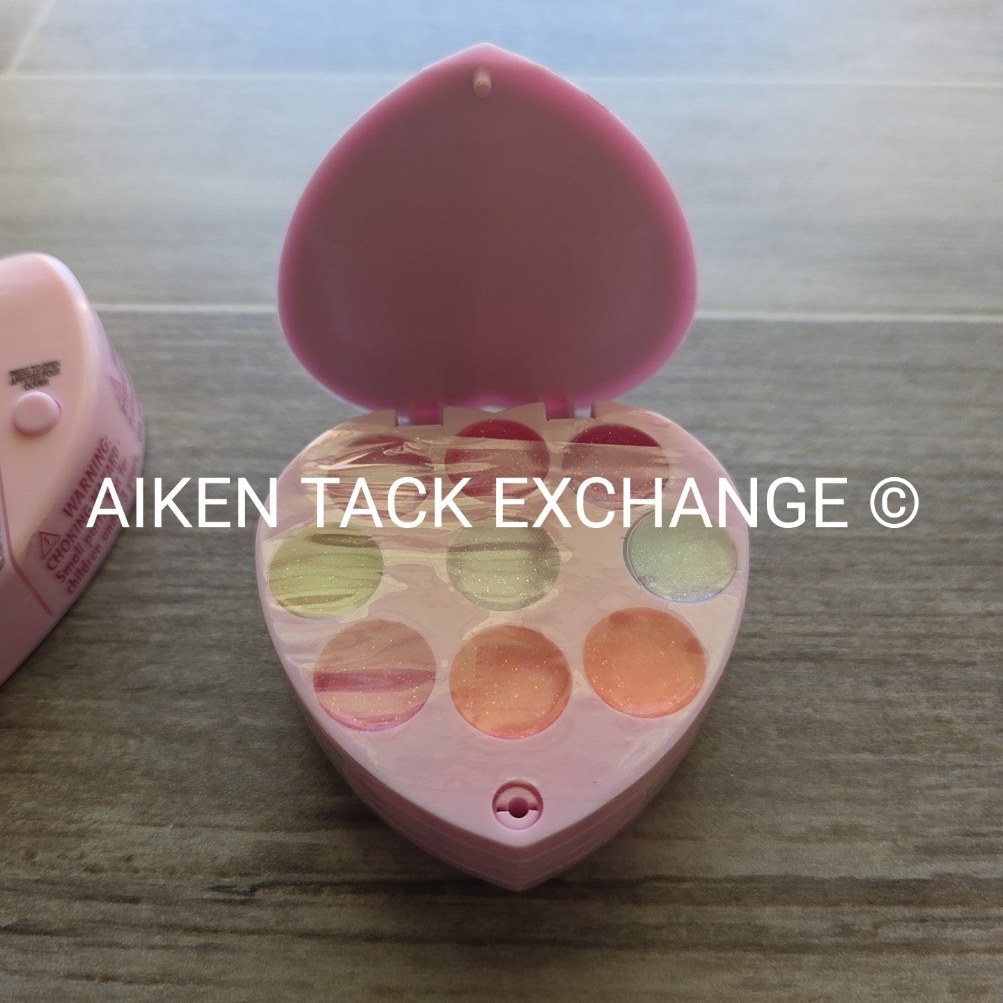 Claire's Beauty Set - 2 Makeup Palettes (1 Large, 1 Small)