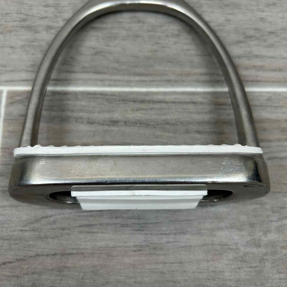 Fillis Stirrup Irons 4.25"