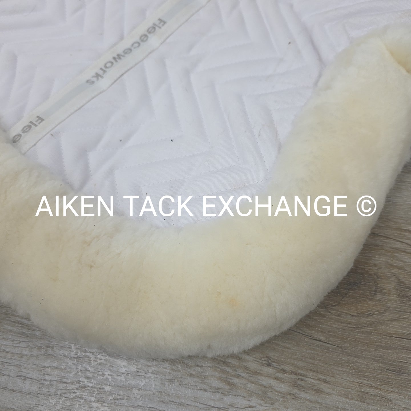 Fleeceworks Perfect Balance Rolled Edge Sheepskin Half Pad with Front Shims, Siz