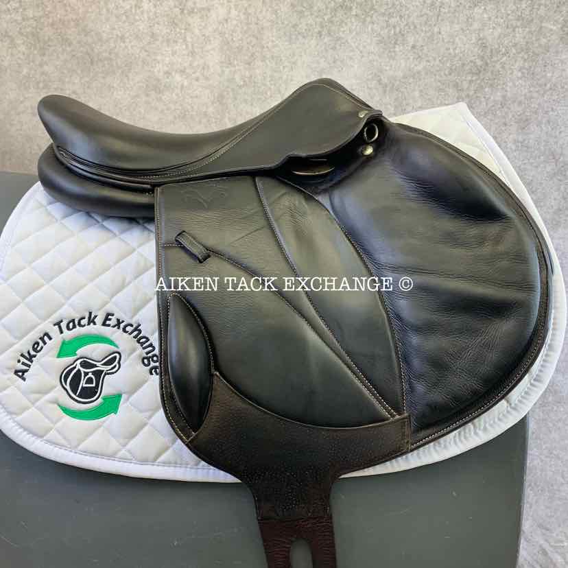 2021 Voltaire Lexington Monoflap Jump Saddle, 17" Seat, 3AAA Flap