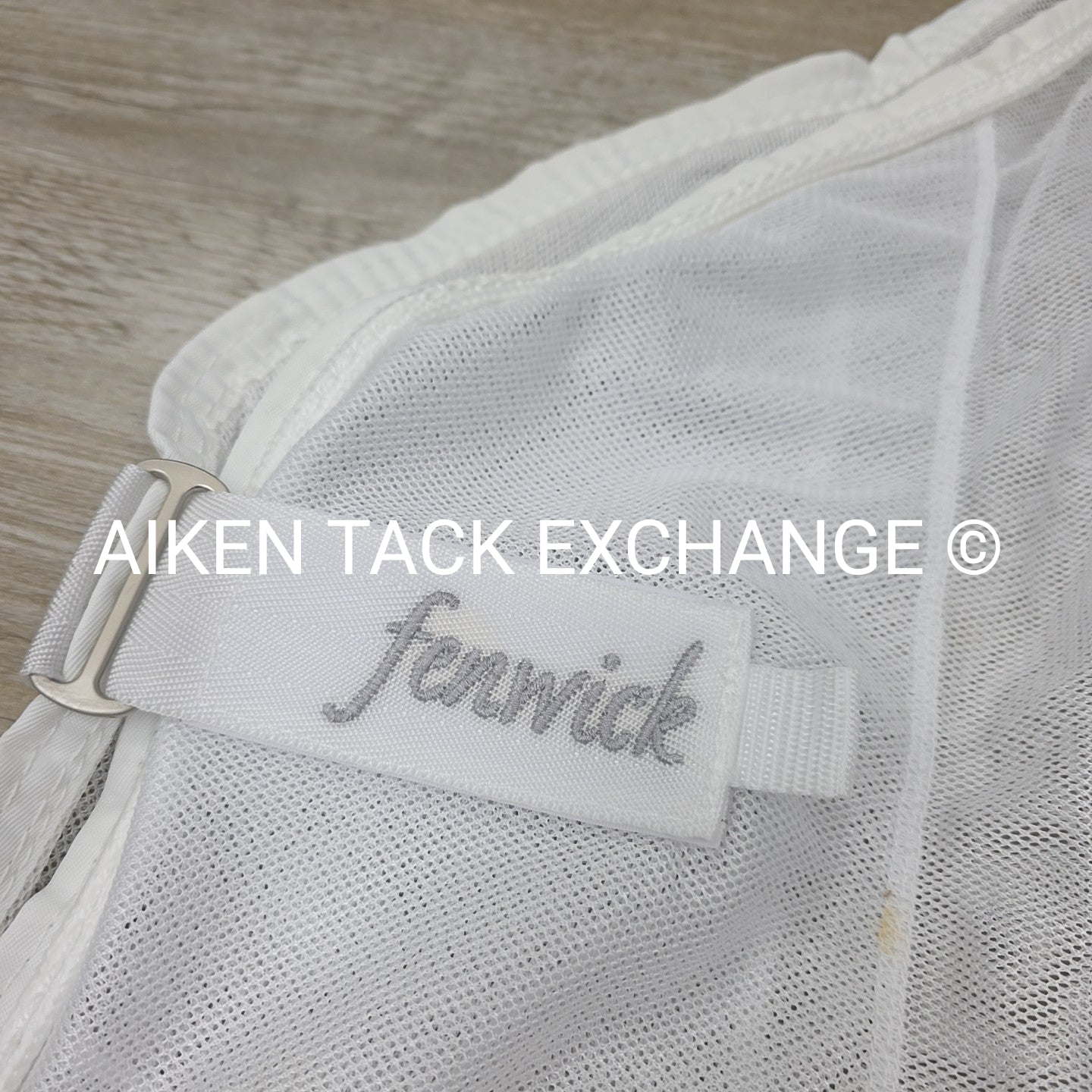 Fenwick Equestrian BodyGuard Mesh Cooler, White (has some marks) 62"