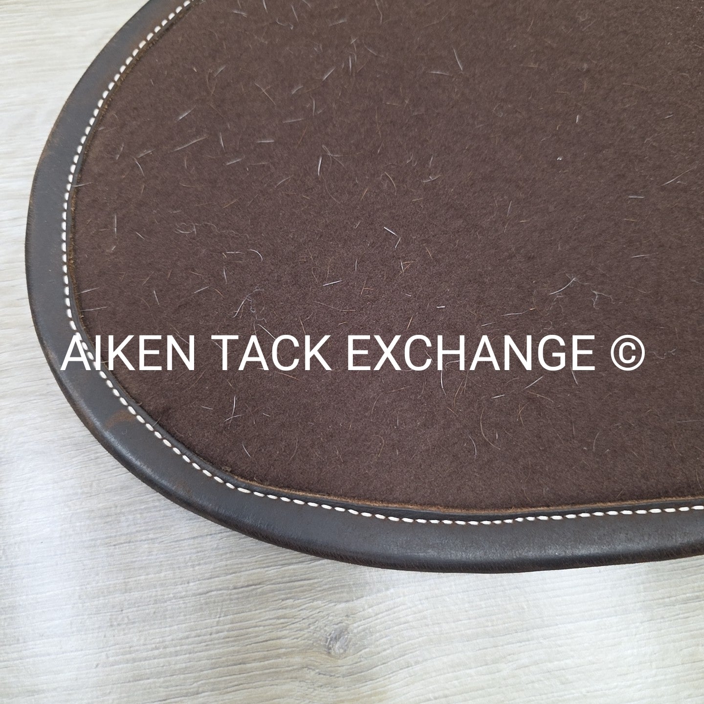 Voltaire Leather & Felt Half Pad
