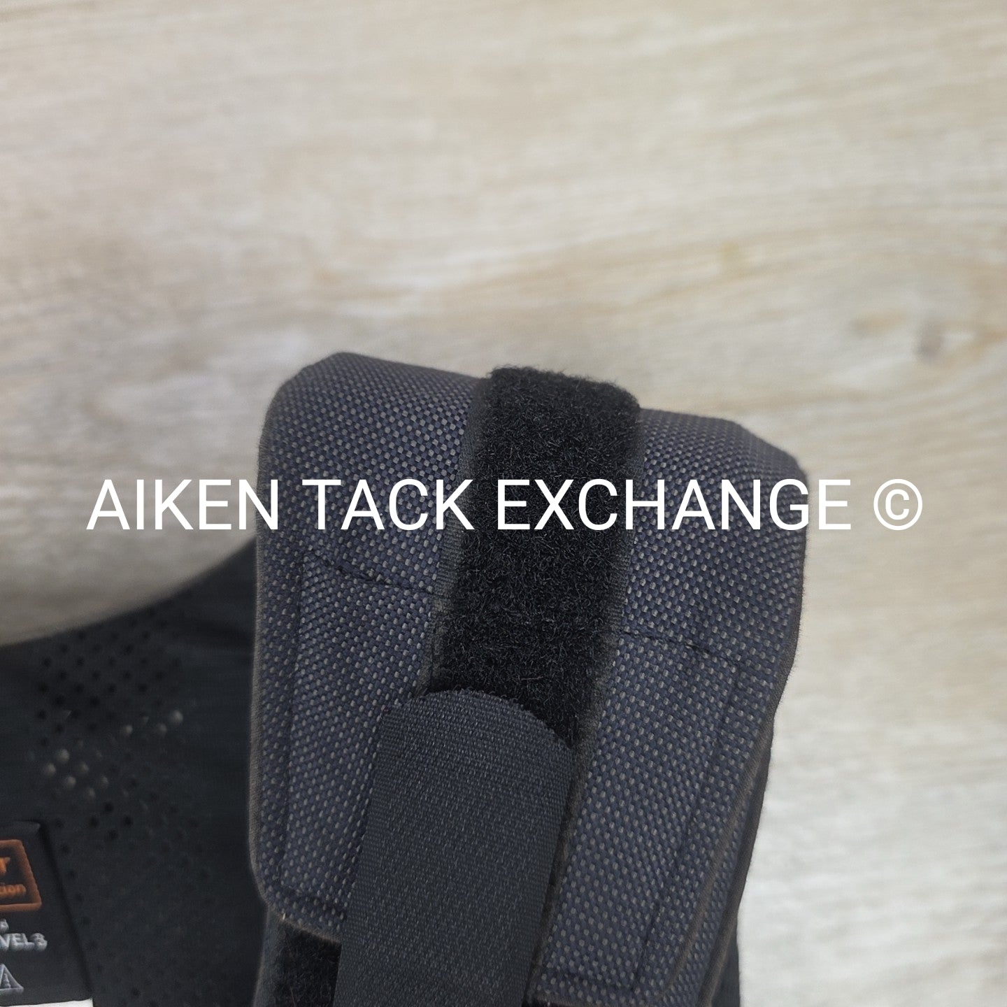Airowear Outlyne USA Body Protector XC Safety Vest, Women's Medium