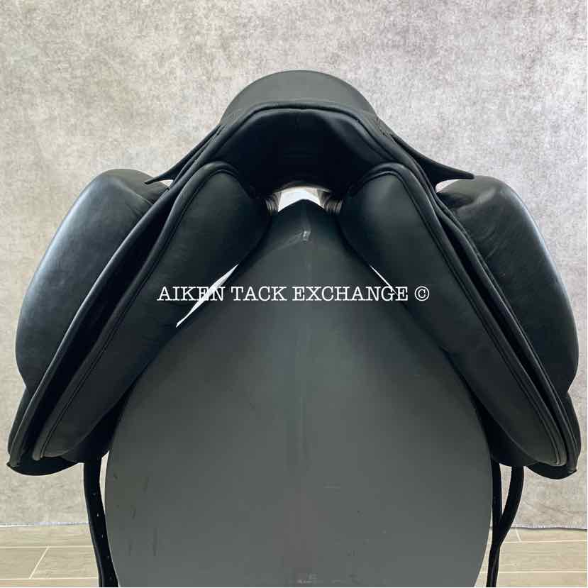 **SOLD** 2023 Zaldi New Generation London Dressage Saddle, 17.5" Seat, Adjustable Tree - Changeable Gullet, Wool Flocked Panels