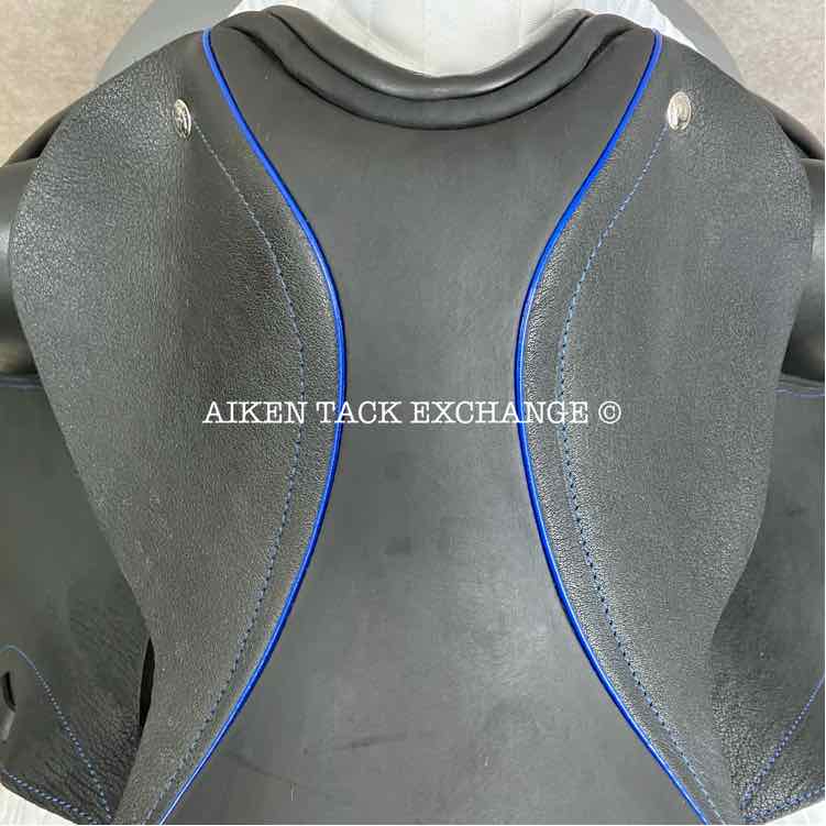 2023 Custom Saddlery Everest Monoflap Dressage Saddle, 18" Seat, Adjustable Tree, Wool Flocked Panels