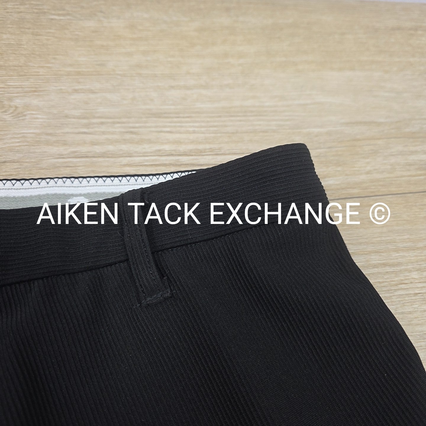 Devon-Aire Knee Patch Breeches, Size 30