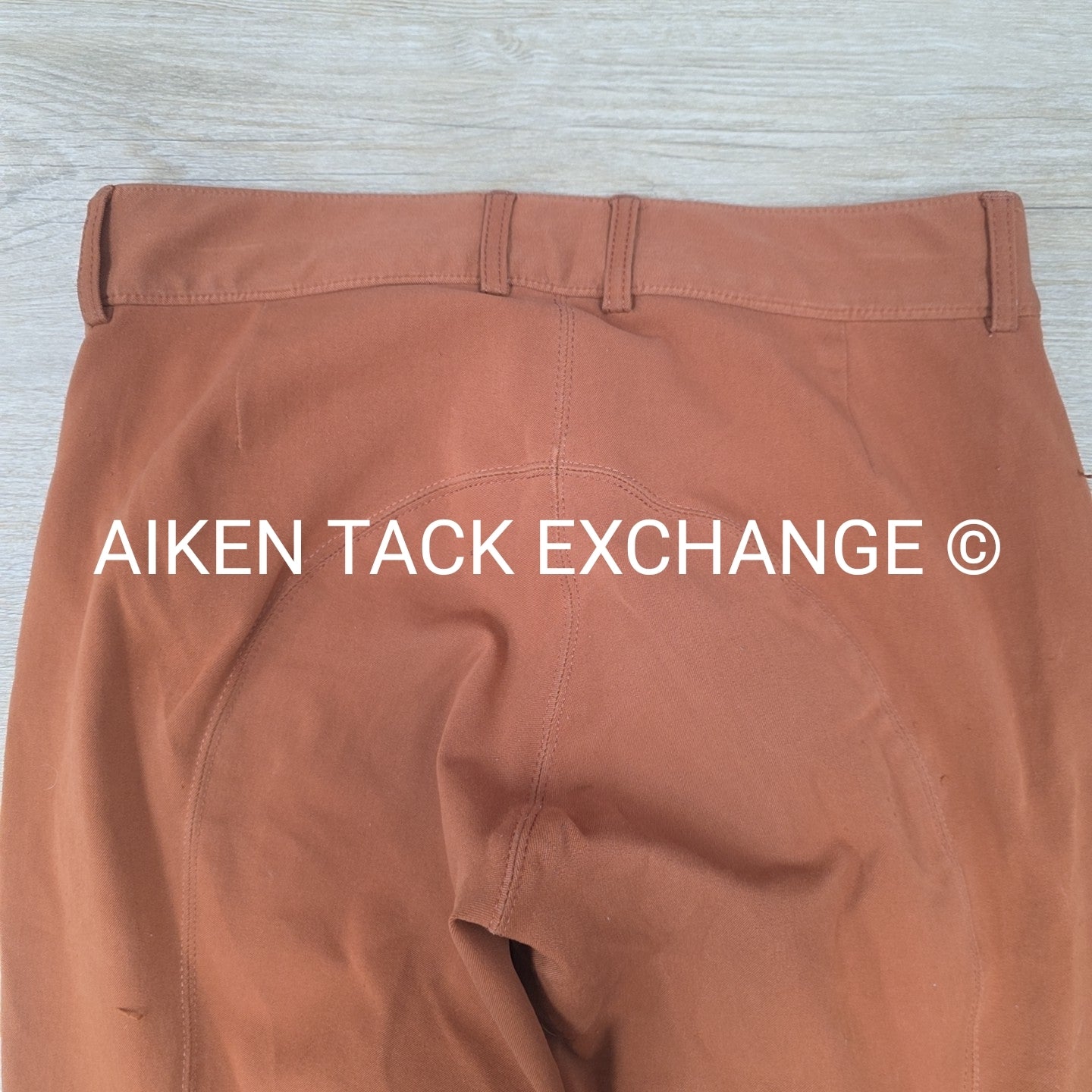 BARGAIN BUNDLE: Tuff Rider & Tailored Sportsman Breeches, 32 & Ovation Breeches,