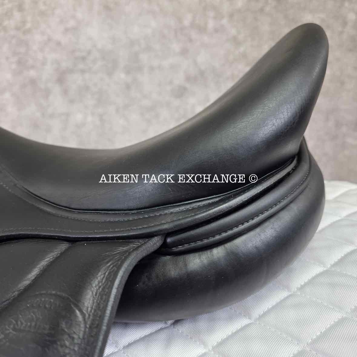 2001 Devoucoux Makila Monoflap Dressage Saddle, 17" Seat, 2A Flap, M/MW Tree, Foam Panels, Full Buffalo Leather
