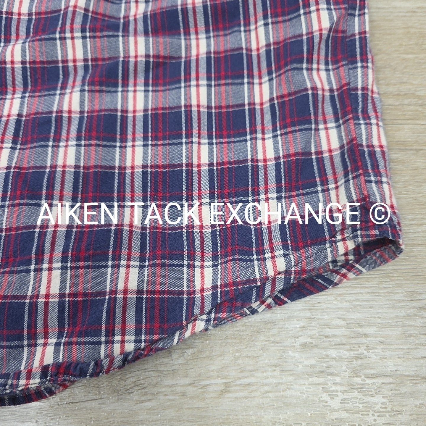 GAP Short Sleeve Button Up Shirt, Size Medium