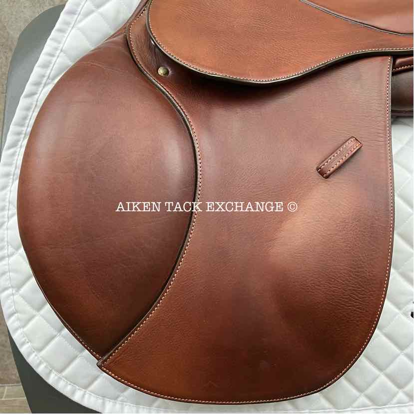 **SOLD** 2018 Stubben Redwood Ascend Close Contact Jump Saddle, 16.5" Seat, 32cm Tree - Wide, Wool Flocked Panels