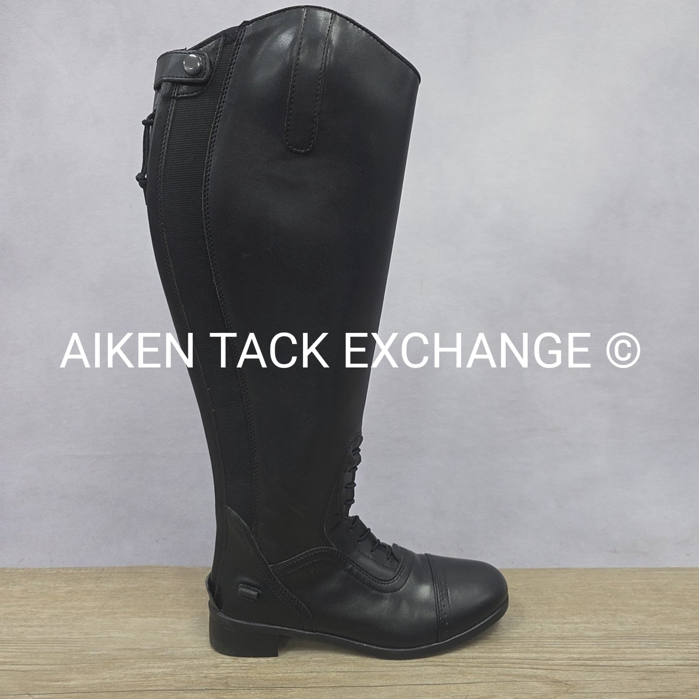 Saxon Syntovia Field Boots, Size 8.5, Regular Height, Extra Wide Calf