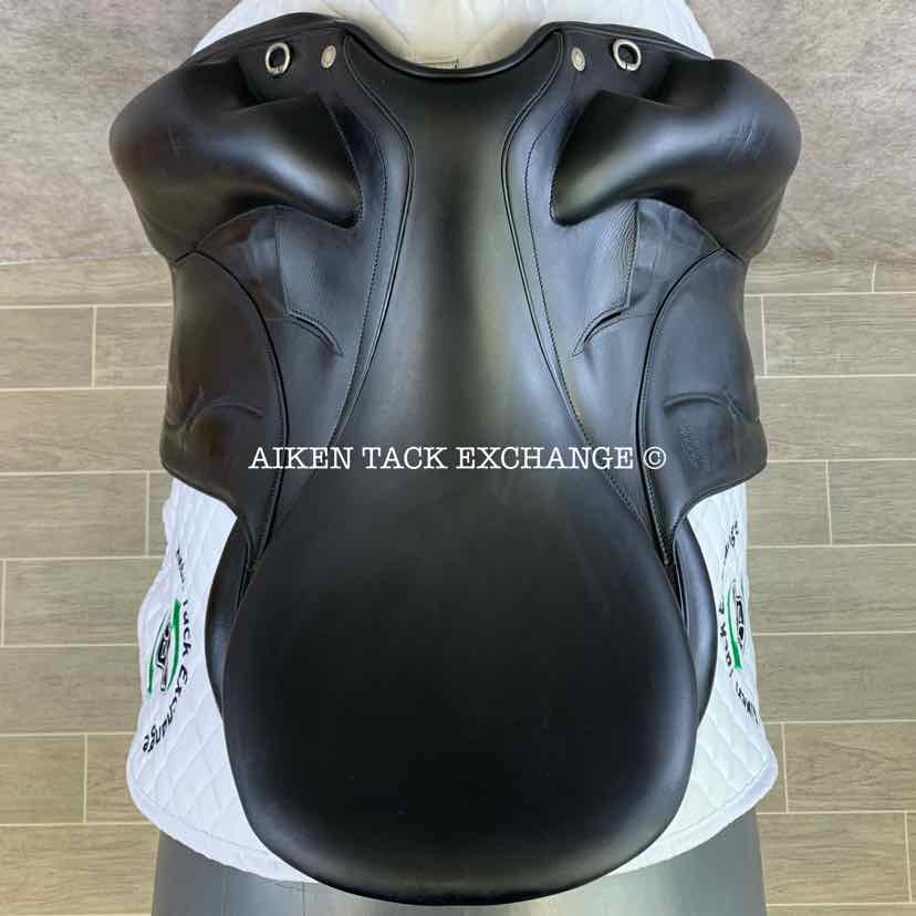 2016 Devoucoux Makila Lab Monoflap Dressage Saddle, 18" Seat, 3A Flap, Medium Wide Tree, Foam D3D Panels, Buffalo Leather