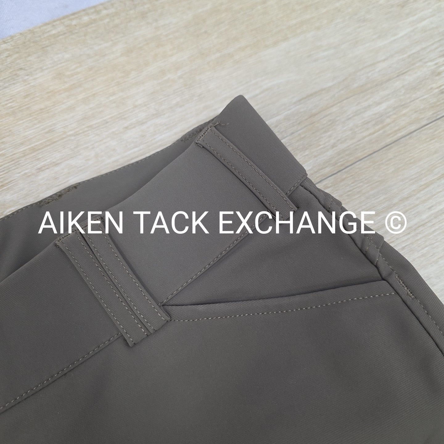 Ariat Tri-Factor Silicone Grip Full Seat Breeches, Size 30 R