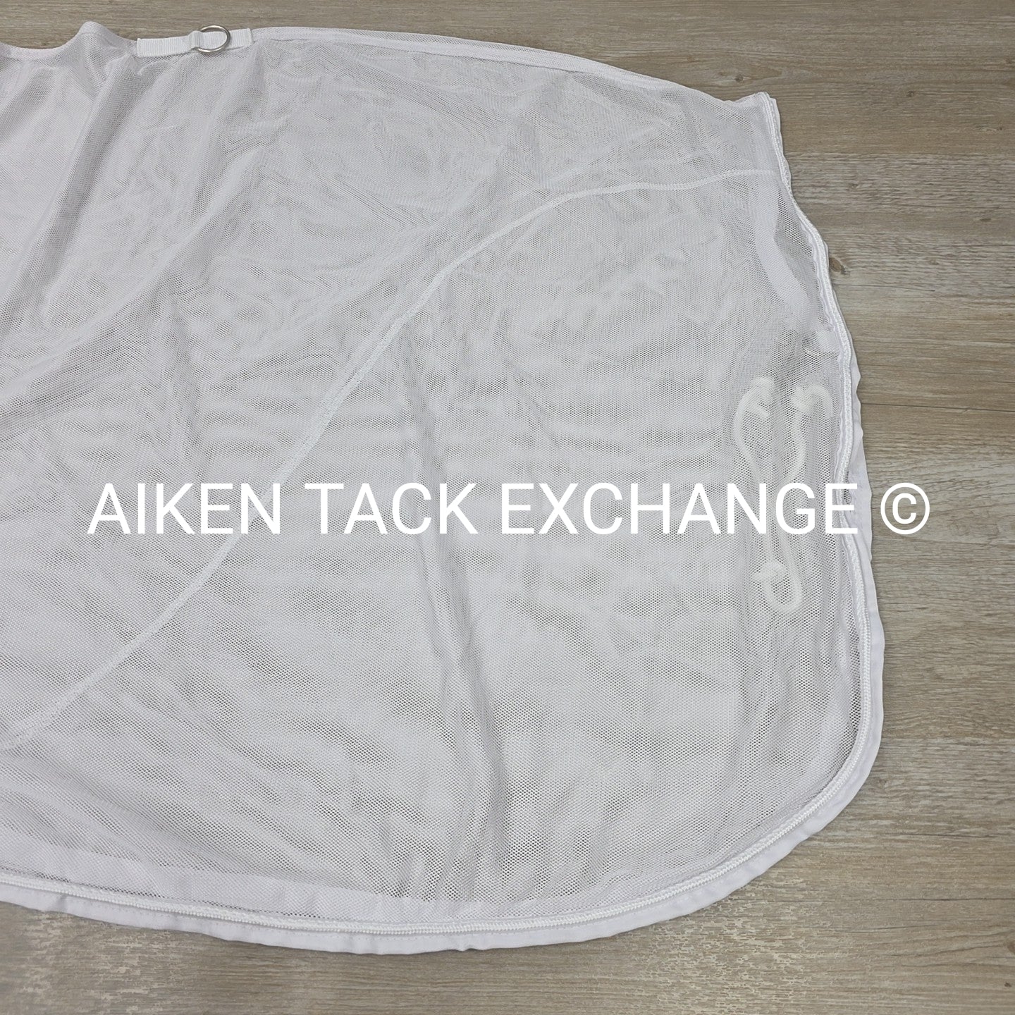 Fenwick Equestrian BodyGuard Mesh Cooler, White (has some marks) 62"