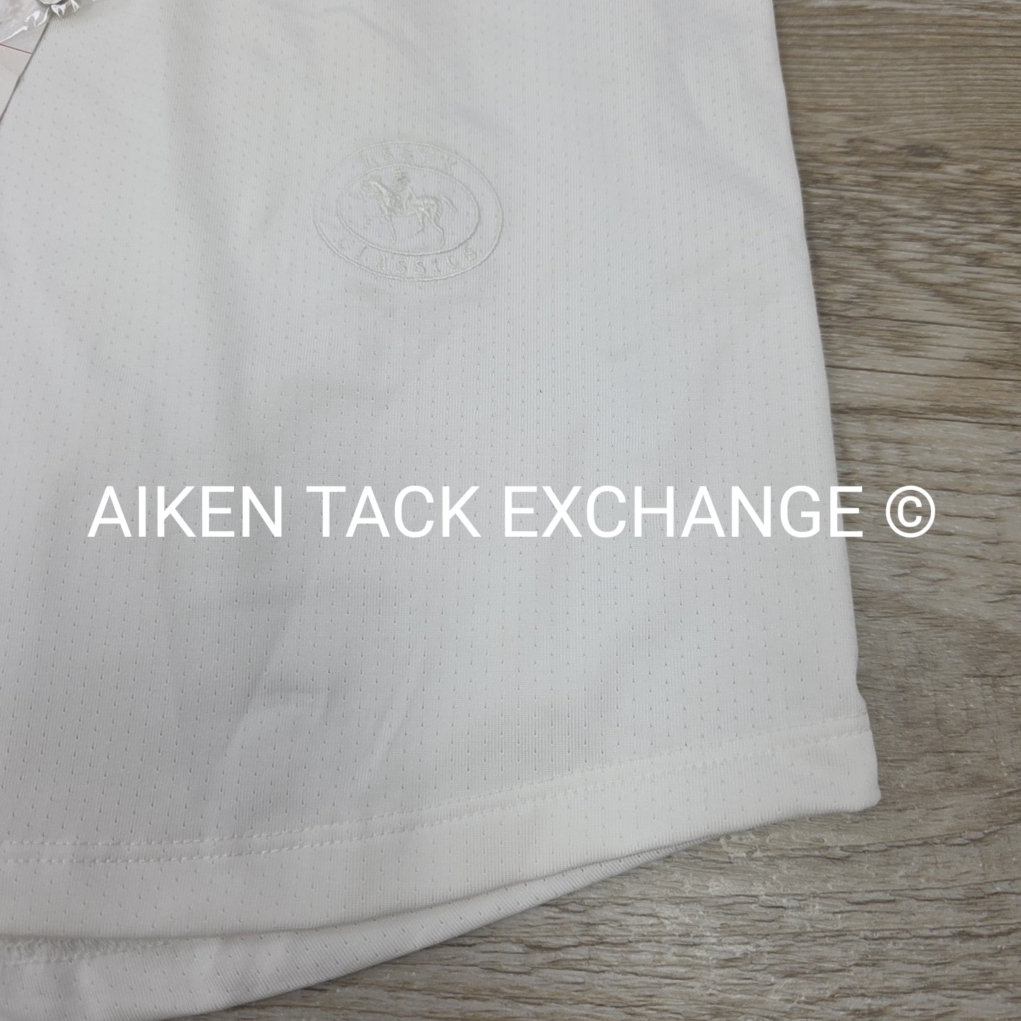 Essex Classics Talent Yarn Long Sleeve Sun Shirt Show Shirt, Size Medium