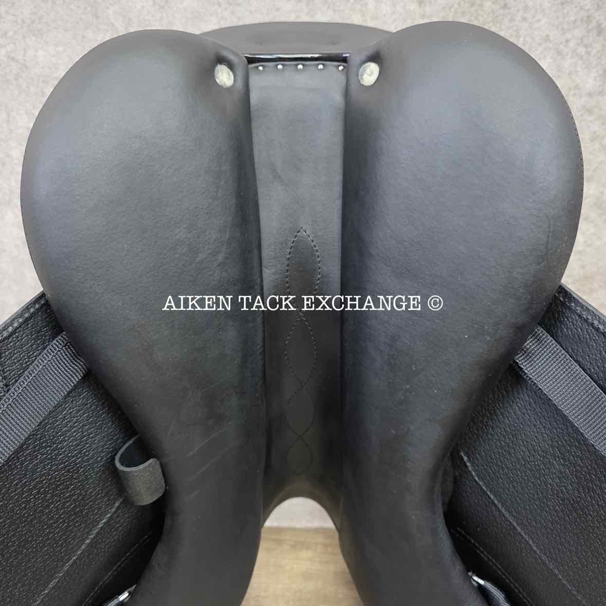 2025 Antares Tempo Monoflap Dressage Saddle, 18" Seat, 4C Flap, Medium Tree, Foam Panels, Full Buffalo Leather