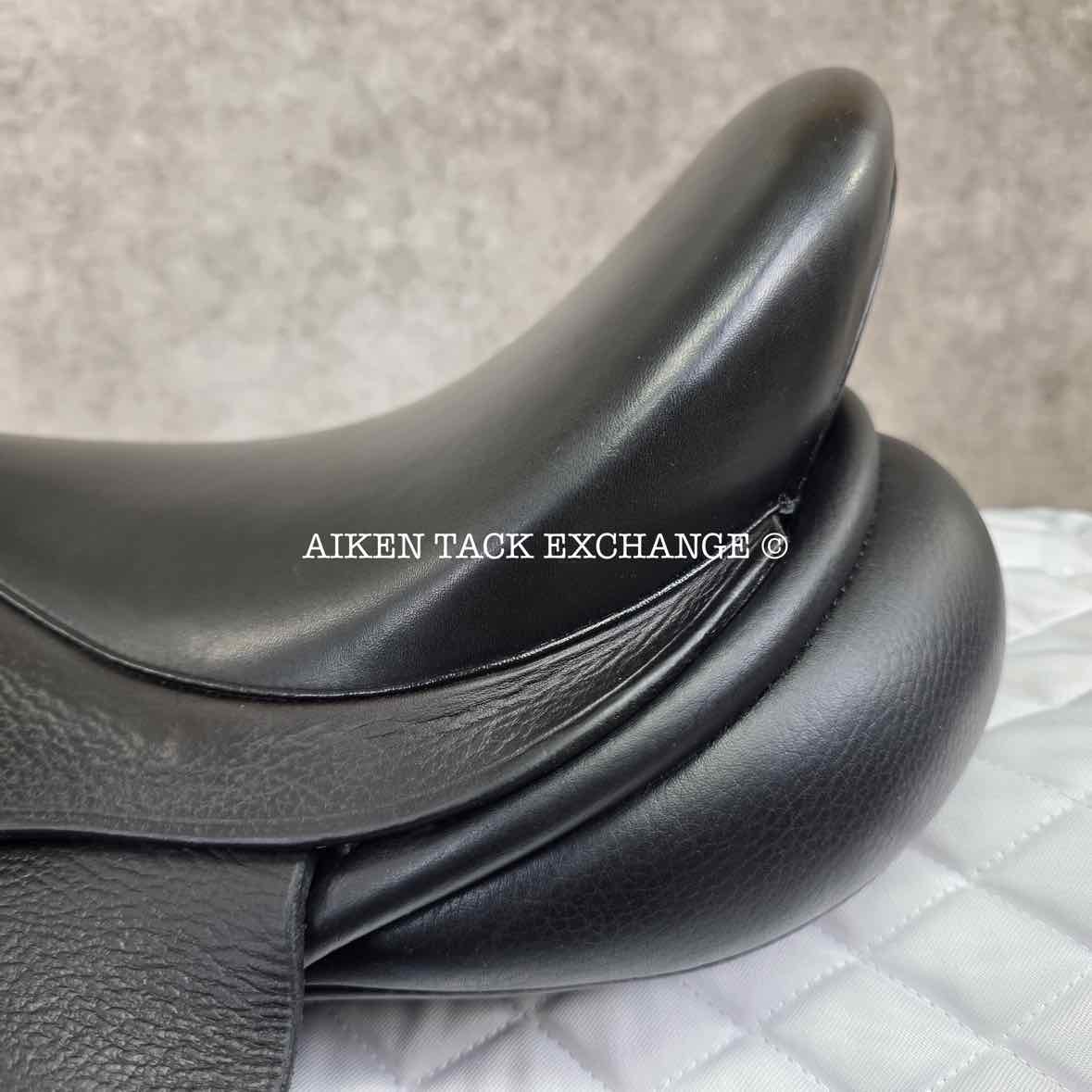 Smith-Worthington Nightwind Dressage Saddle, 17.5" Seat, XX-Wide Hoop Tree, Wool Flocked Panels