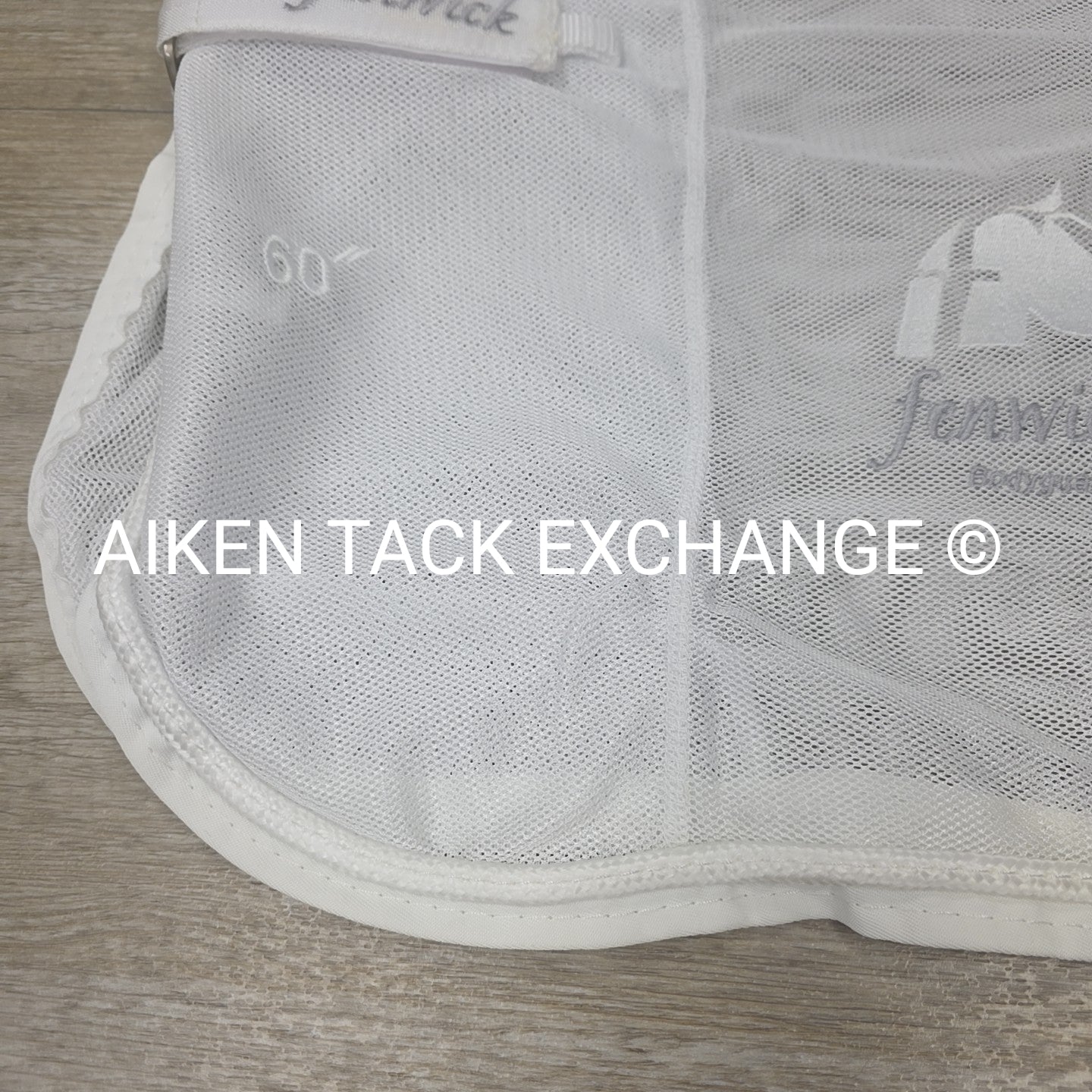Fenwick Equestrian BodyGuard Mesh Cooler, White (has some marks) 60"