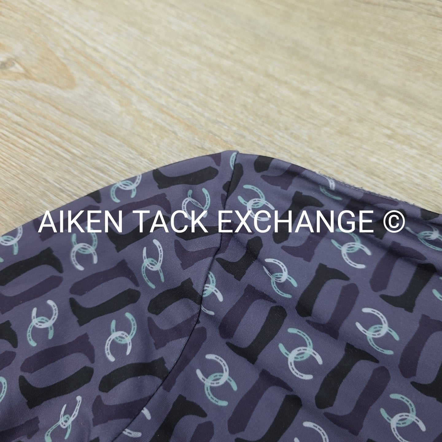 Kerrits Light Weight Long Sleeve Pull Over, Size X-Large