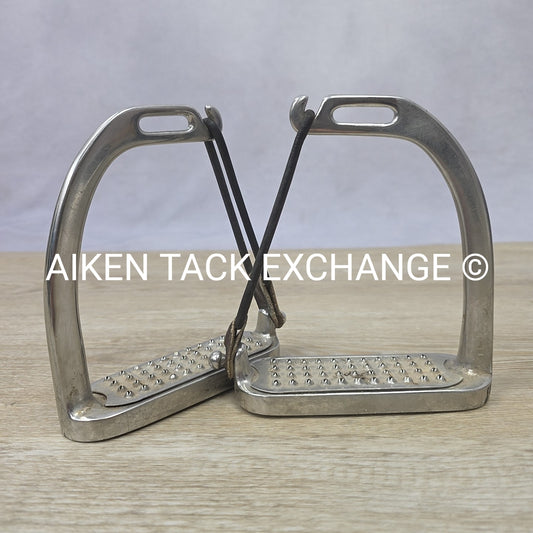 Safety Peacock Stirrups with Cheese Grater Pads, 4.75"