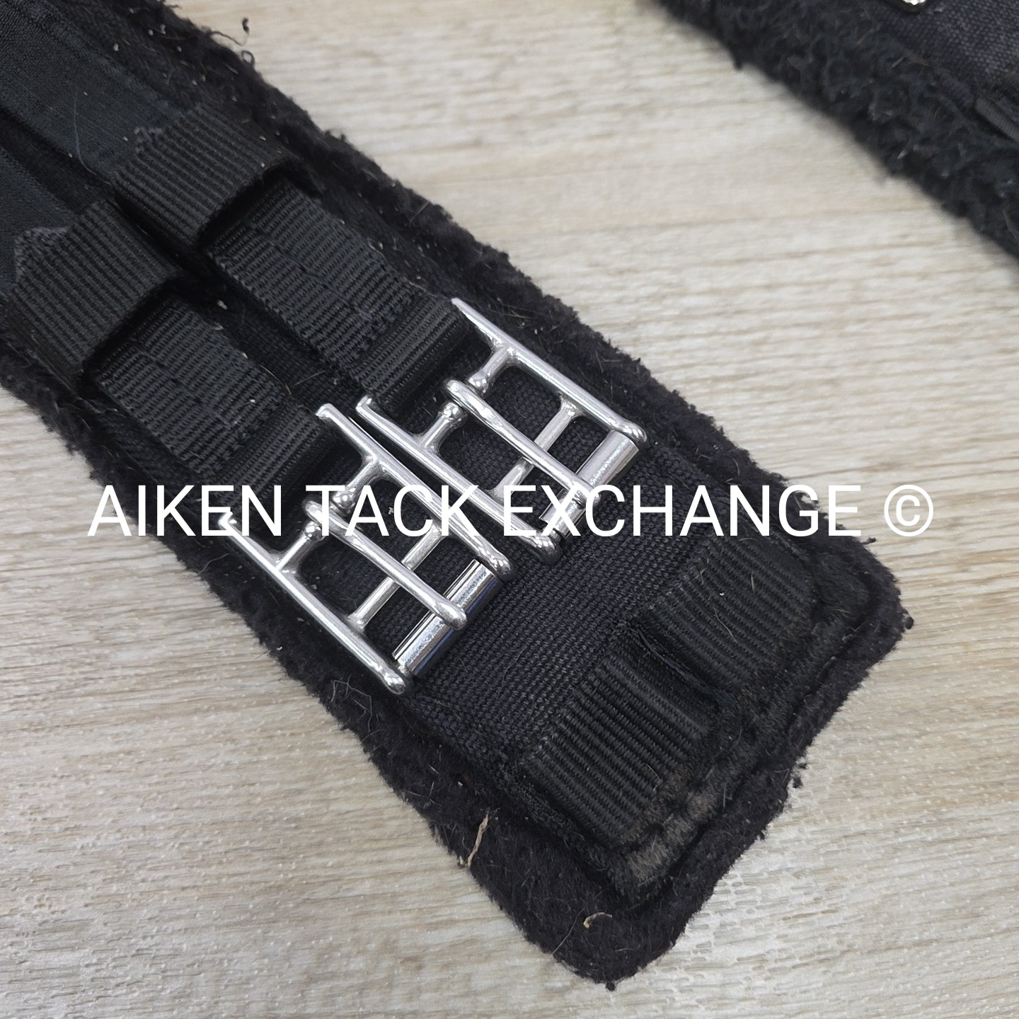 BARGAIN BUNDLE: HFP & Ovation Fleece Dressage Girths, Black, 28"