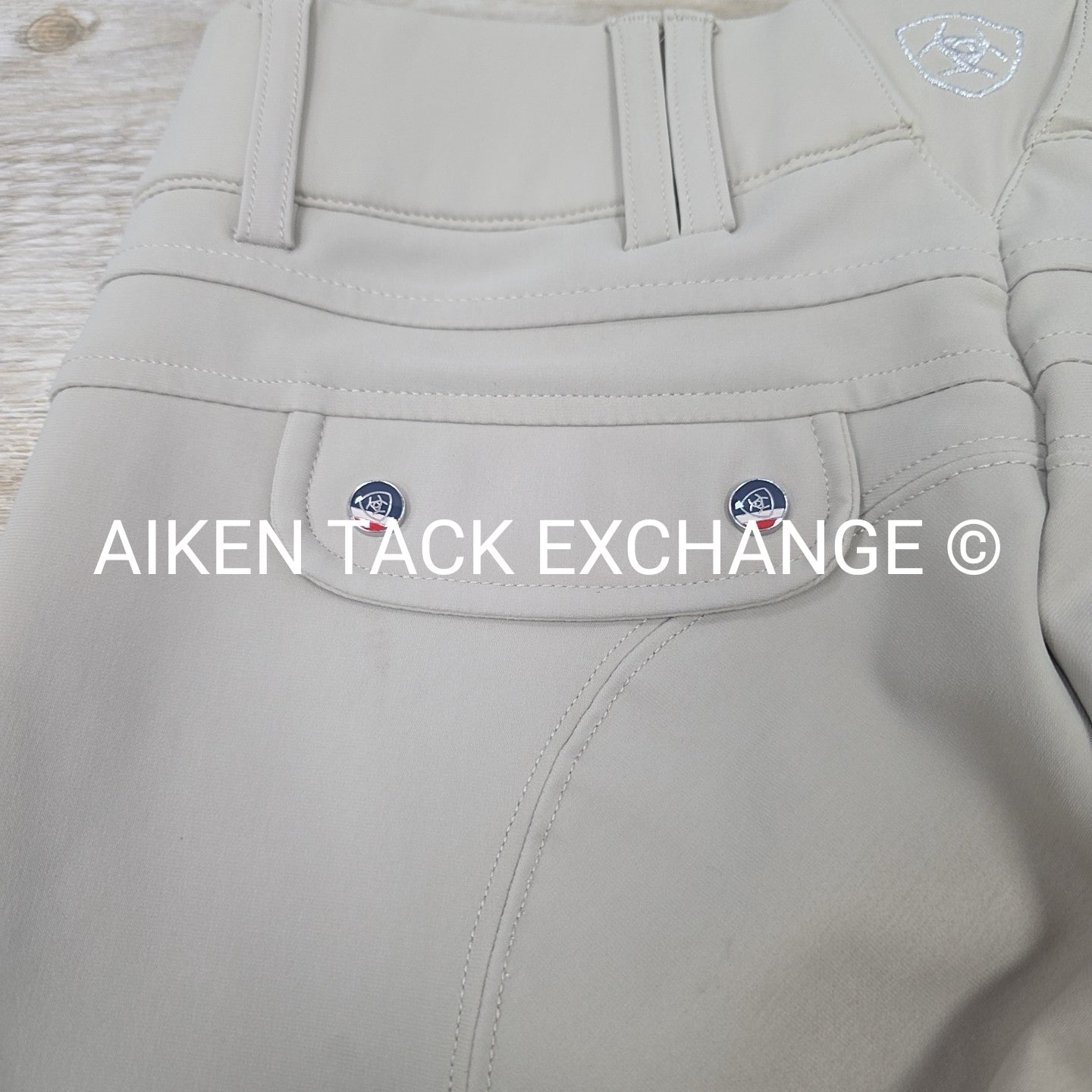 Ariat Tri Factor Silicone Grip Knee Patch Breeches, Size 22 R