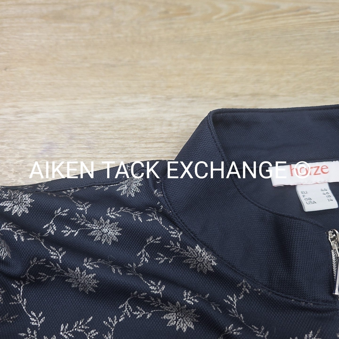Horze Short Sleeve Top, Size 14