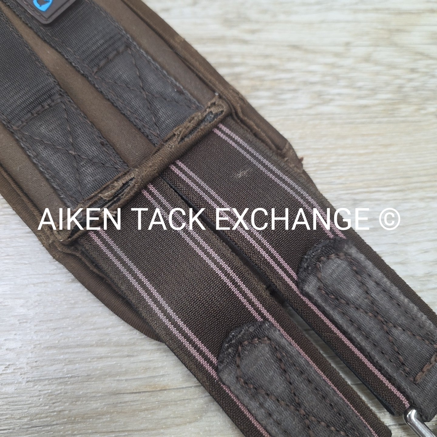 Shires Arma Memory Foam Double End Elastic Girth, Brown, 52"